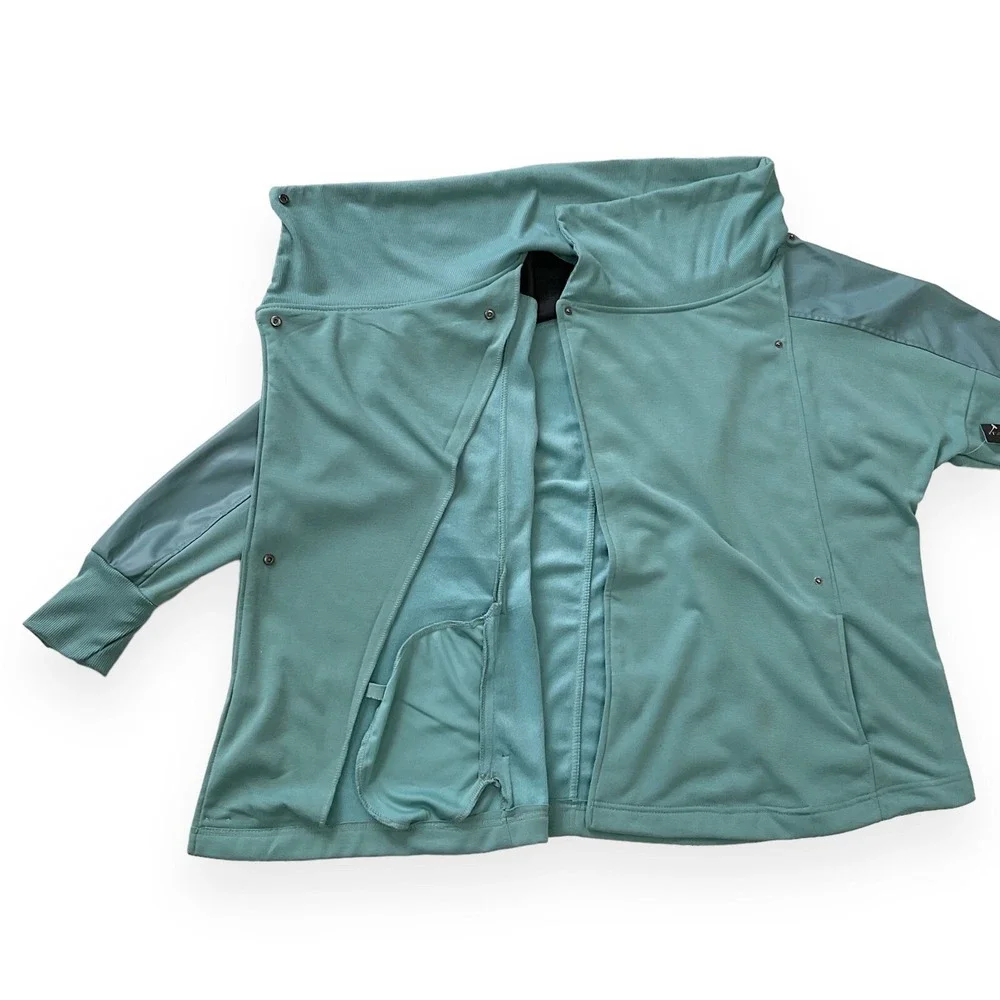 TAHARI Sport Jacket Women 1X Green Long Sleeve Knit Mixed Media Wrap Snap NWT